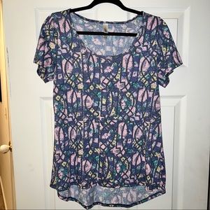 ❤️‍🔥Lularoe Top Floral